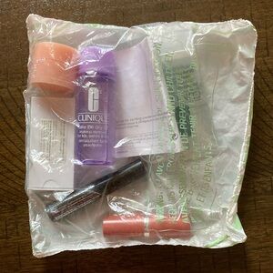 Clinique gift set unopened.